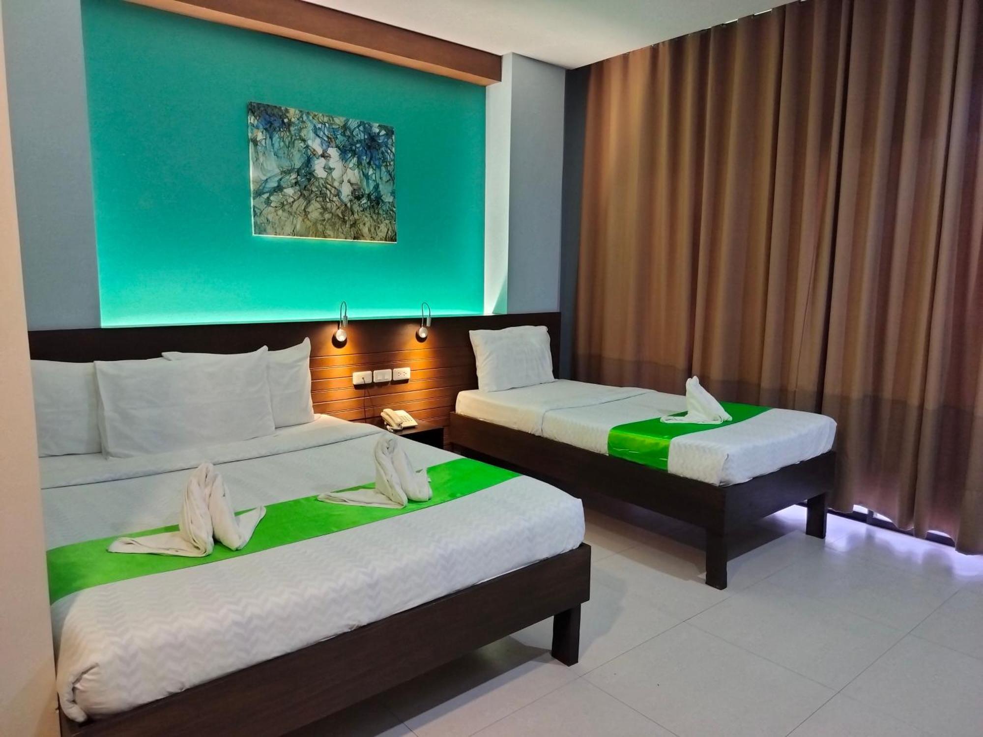 Cresebo Mansion Otel Tagbilaran Dış mekan fotoğraf